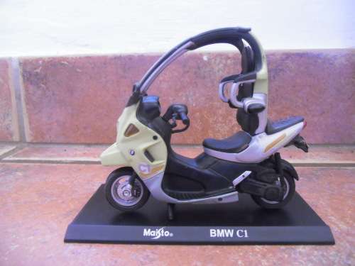 MAISTO BMW C1 1:18